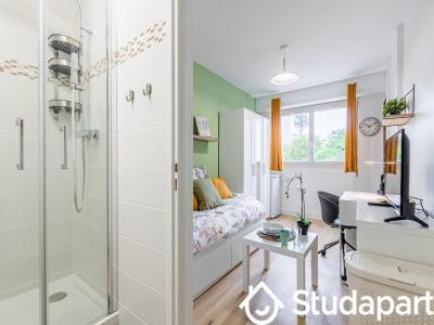 Louer Appartement Creteil 610 euros