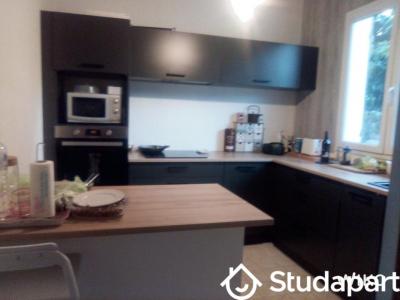 For rent Carbon-blanc 1 room 12 m2 Gironde (33560) photo 3