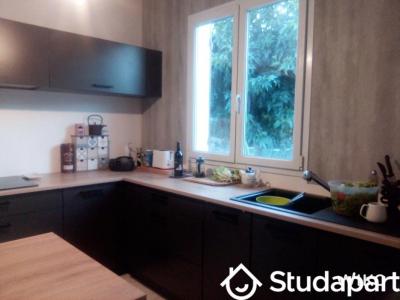 For rent Carbon-blanc 1 room 12 m2 Gironde (33560) photo 4