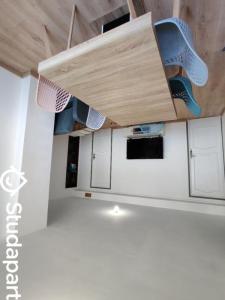 For rent Avignon 1 room 13 m2 Vaucluse (84000) photo 0