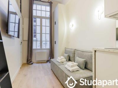 For rent Paris-2eme-arrondissement 2 rooms 15 m2 Paris (75002) photo 1