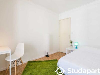 Louer Appartement 11 m2 Lyon-3eme-arrondissement