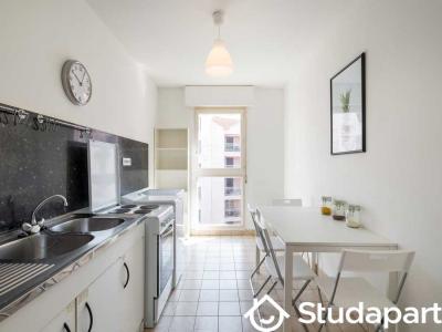 Louer Appartement Lyon-3eme-arrondissement 690 euros