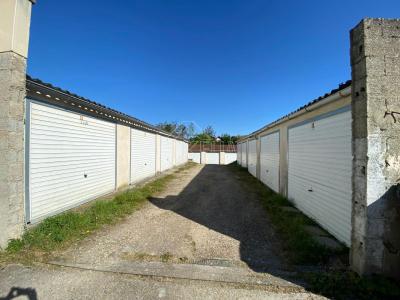 For rent Bonnieres-sur-seine 10 m2 Yvelines (78270) photo 0