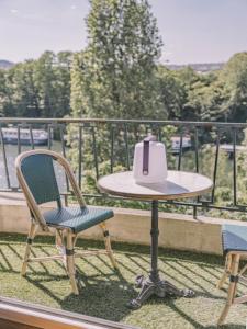 For rent Neuilly-sur-seine 2 rooms 43 m2 Hauts de Seine (92200) photo 0