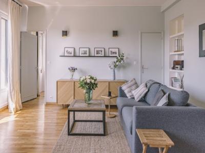 For rent Neuilly-sur-seine 2 rooms 43 m2 Hauts de Seine (92200) photo 2