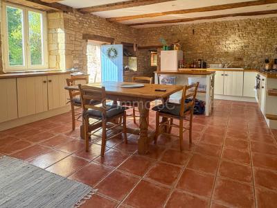 For sale Messe 6 rooms 160 m2 Deux sevres (79120) photo 3