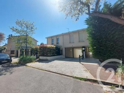 Louer Appartement 44 m2 Creteil