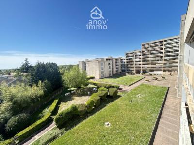 For sale Angouleme 4 rooms 77 m2 Charente (16000) photo 0