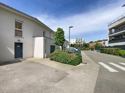 For sale Grigny 4 rooms 98 m2 Rhone (69520) photo 1