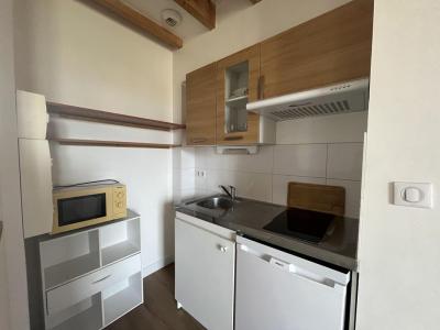 For rent Reze 1 room 29 m2 Loire atlantique (44400) photo 2