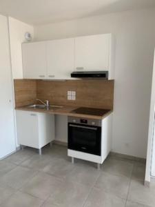 Louer Appartement 42 m2 Saint-genis-pouilly