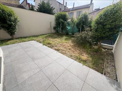 For rent Lyon-7eme-arrondissement 2 rooms 43 m2 Rhone (69007) photo 0