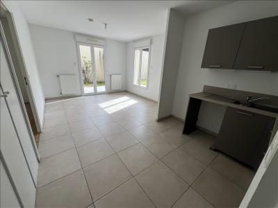 Louer Appartement 43 m2 Lyon-7eme-arrondissement