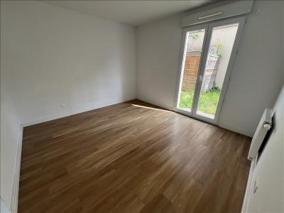 Louer Appartement Lyon-7eme-arrondissement 750 euros