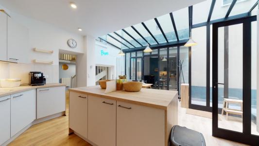 For rent Fontenay-sous-bois 10 rooms 180 m2 Val de Marne (94120) photo 0