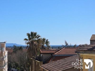 For sale Hyeres 4 rooms 193 m2 Var (83400) photo 0