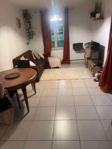 For rent Saint-caprais-de-bordeaux 2 rooms 42 m2 Gironde (33880) photo 1