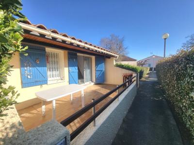 For sale 300 M�TRES DE LA PLAGE 2 rooms 38 m2 Herault (34420) photo 0