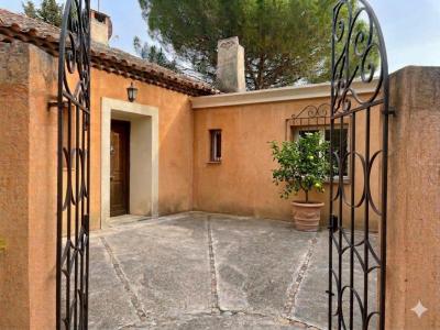 Acheter Maison 240 m2 Saint-marc-jaumegarde