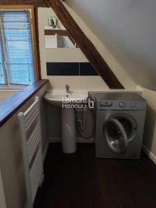 Louer Parking Dreux 582 euros