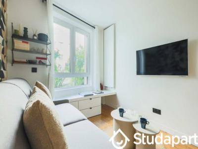 Louer Appartement 17 m2 Paris