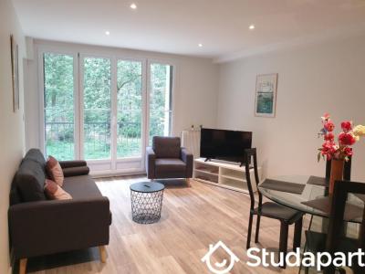 For rent Tours 1 room 11 m2 Indre et loire (37200) photo 0