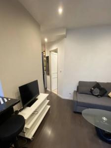 For rent Paris-17eme-arrondissement 2 rooms 37 m2 Paris (75017) photo 0