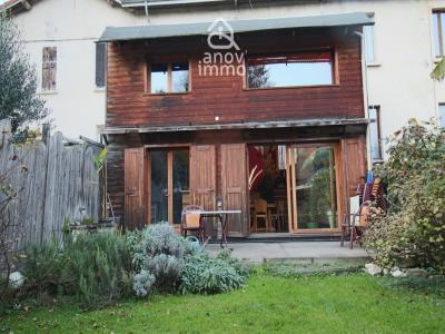 Acheter Appartement 110 m2 Vizille