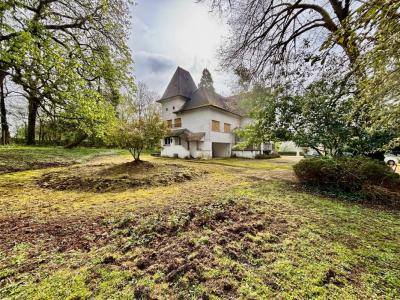 For sale Saint-georges-sur-moulon 12 rooms 303 m2 Cher (18110) photo 0