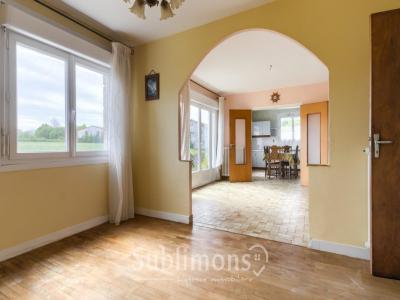 For sale Saint-caradec-tregomel 6 rooms 122 m2 Morbihan (56540) photo 2