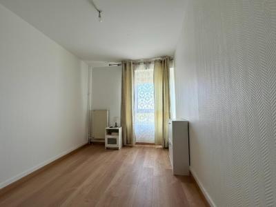 Acheter Appartement 84 m2 Evry