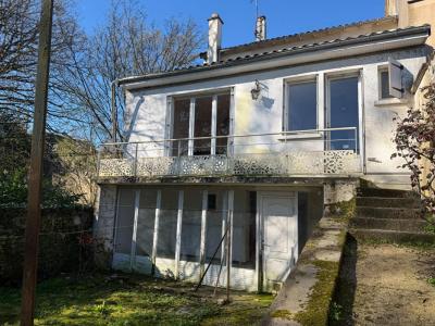 For sale Saint-maixent-l'ecole 4 rooms 90 m2 Deux sevres (79400) photo 2