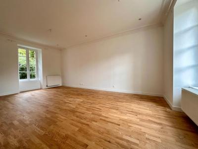 For rent Chapelle-sur-erdre 6 rooms 115 m2 Loire atlantique (44240) photo 2