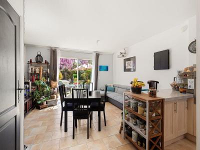 For sale Montauroux 3 rooms 62 m2 Var (83440) photo 0