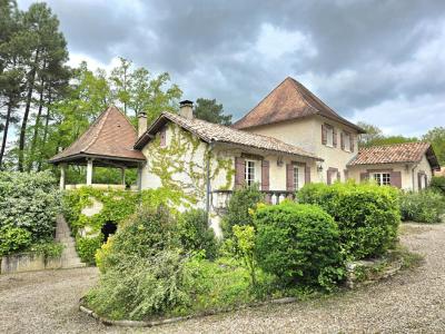For sale Coursac 8 rooms 220 m2 Dordogne (24430) photo 1