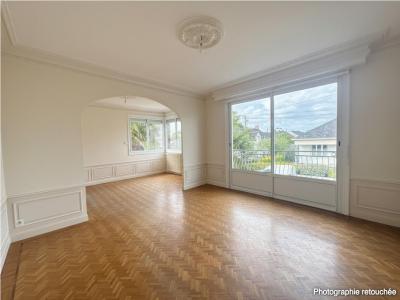 For sale Sainte-luce-sur-loire 6 rooms 120 m2 Loire atlantique (44980) photo 1