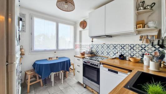 For sale Saint-cyr-l'ecole 4 rooms 67 m2 Yvelines (78210) photo 2