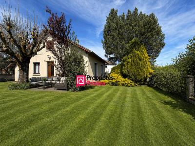 For sale Saint-ours 4 rooms 127 m2 Puy de dome (63230) photo 0