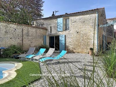 For sale Saint-jean-de-liversay 9 rooms 210 m2 Charente maritime (17170) photo 0