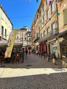 For sale Sommieres 20 rooms 410 m2 Gard (30250) photo 2
