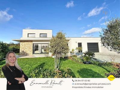 For sale Vannes 6 rooms 140 m2 Morbihan (56000) photo 0