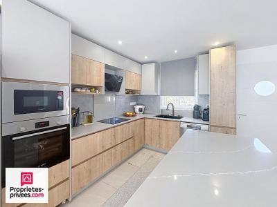 For sale Manosque 4 rooms 100 m2 Alpes de haute provence (04100) photo 0