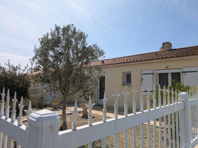 For sale BOURG CHATEAU D'OLONNE 3 rooms 82 m2 Vendee (85180) photo 0