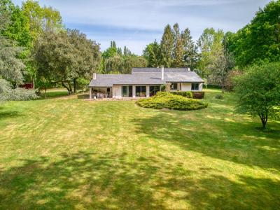 For sale Sautron 8 rooms 212 m2 Loire atlantique (44880) photo 0