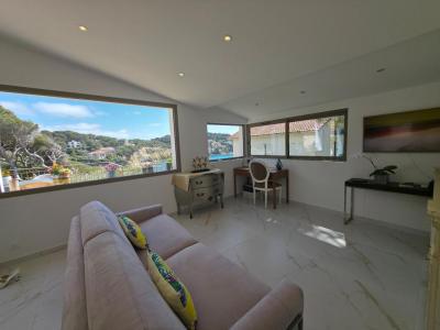 For sale Sanary-sur-mer 7 rooms 119 m2 Var (83110) photo 3