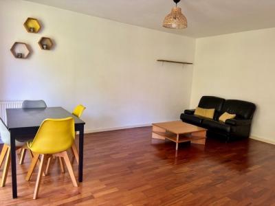 For rent Madeleine 2 rooms 47 m2 Nord (59110) photo 2