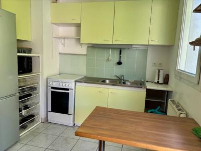 For rent Madeleine 2 rooms 47 m2 Nord (59110) photo 3