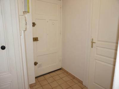 Louer Appartement Lyon-6eme-arrondissement 993 euros