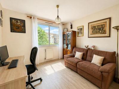 Acheter Appartement Lyon-7eme-arrondissement 367500 euros